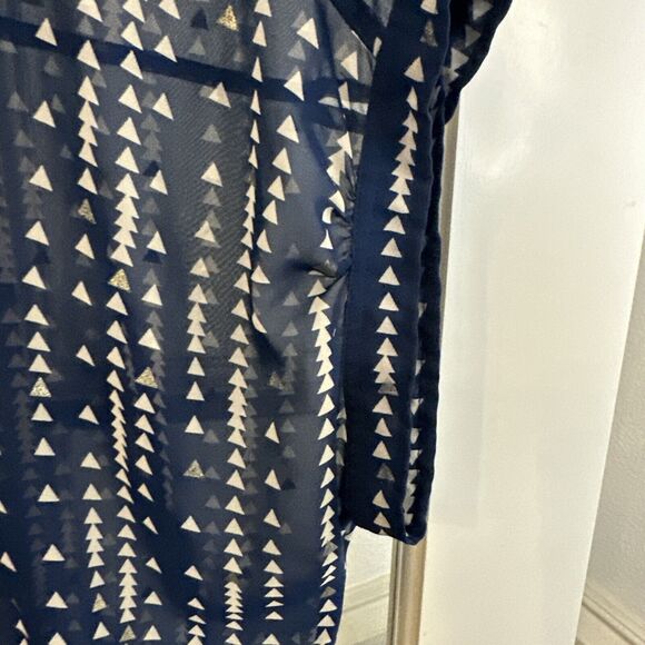 a.n.a Women's Blue Blouse Womens M Gold Accent Button Down - Picture 5 of 11